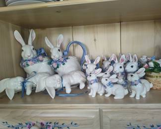 Collection of Ceramic Easter Bunnies, including a teapot and cookie jar