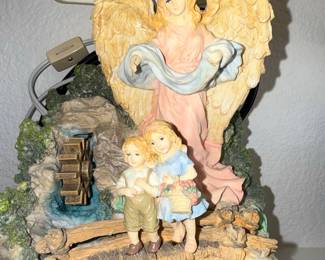 Joseph's Studio Angel with Children and Water Feature Lamp