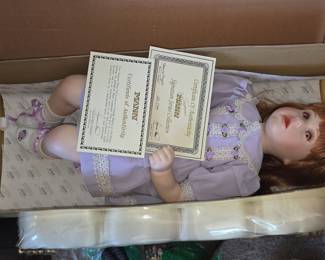 Mann "Connoisseur Collection" Doll