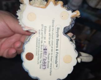Boyds Bears & Friends "Mothers Are Beary Extraordinary" Figurine