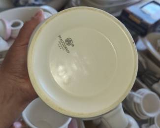 Pfaltzgraff Tea Rose 20th Anniversary Dinnerware Set