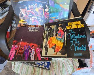 Dionne Warwick "The Windows of the World" Vinyl Record