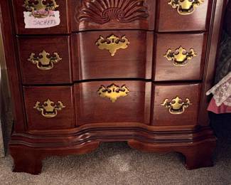 Vintage Shell Carved Cherry Wood Blockfront Nightstand with Brass Hardware