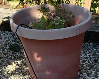 Plastic Terracotta-Style Planter with Rim