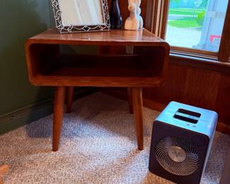 Boraam Industries Alborg end table