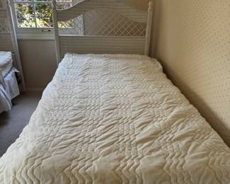 Vintage Henery Link fo Lexington Furniture twin beds