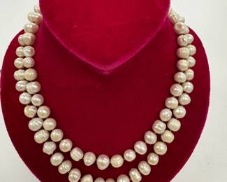 Baroque Pearl Single Stand Necklace