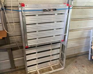 159 ultratow49aluminumcargocarrierwith