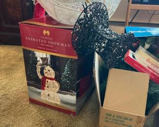 207 christmasdecorwithanimatedsnowman