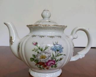 042 tuscanycollectionfinechinateapot