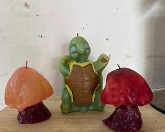 279 vintagehandpaintedturtlemushroomnov