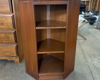 151 cornerwoodbookshelf