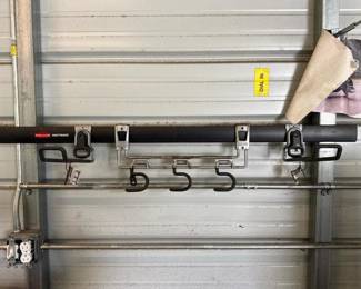 124 setof3rubbermaidfasttrackrailstora