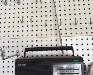 280 sonyicf34portable4bandradiowitha