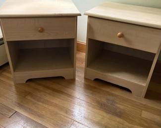195 pairofnightstands