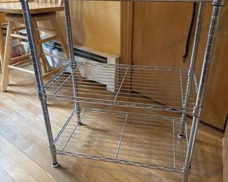 046 3tierchromewireshelvingrack