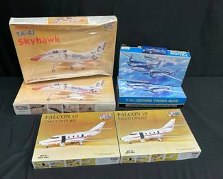 Hasegawa Model Planes feat. Skyhawk