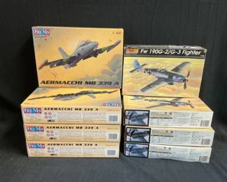 Revell And Frems Model Kits feat. Aermacchi