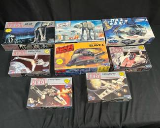 MPC Starwars Model Kits feat. ATAT