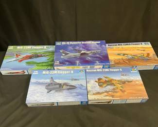 Trumpeter Model Aircrafts feat. ERA38 Skywarrior Strategic Bomber