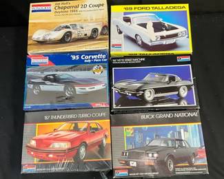 Monogram Model Vehicles feat. 95 Corvette