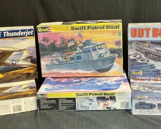 Revell Model Kits feat. F84E Thunderjet