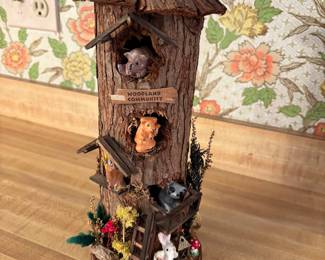 Enesco Woodland Community