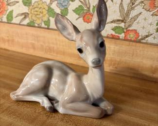 Lladro Fawn