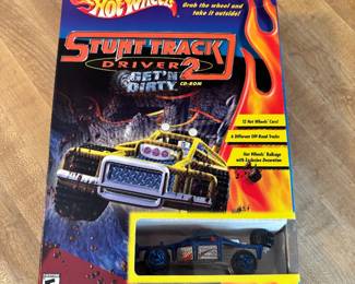 2001 Hot Wheels Stunt Track Driver 2