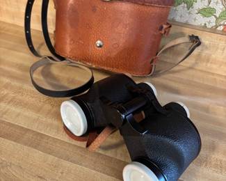 Vintage Reaearch Optical 7x35 Binoculars 