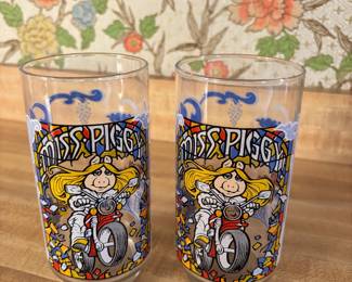 1981 McDonald’s Miss Piggy Glasses