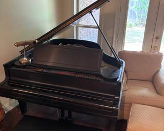 Black Baldwin Baby Grand