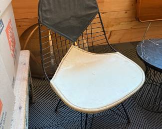 Eames Wire Chair