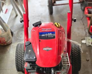 Troy-Bilt Power Washer with a Briggs-Stratton Engine