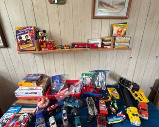Children's Toys & Games; Trucks & Cars
