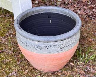 Pair of terra cotta planters