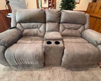 Electric reclining sofa