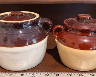 Stoneware bean pots