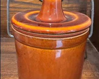 Cheese crock