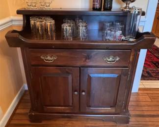 Vintage Nathan Hale pine dry sink