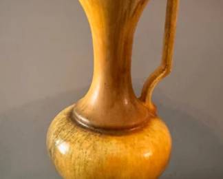Haegar USA pottery ewer