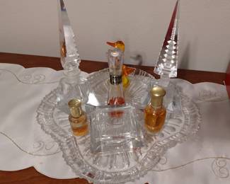 Vintage Art Deco Crystal Vanity Set