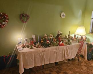 Large assortment of seasonal and themed (Snoopy) decor