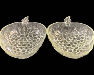 6604 - 2 Glass Strawberry Bowls - 9.5 x 13