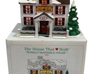 5718 - Dept.56 Ronald McDonald House w/ Box