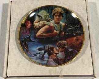 4025 - Star Wars Collector Plate - 9 1/4" Round