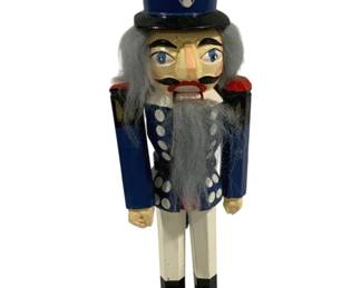 4209 - Wood Nutcracker - 9.5" Tall