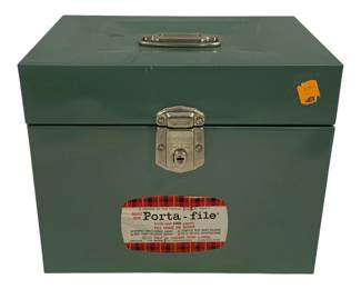5269 - Porta File Metal Box w/ Key - 12.5 x 10 x 9