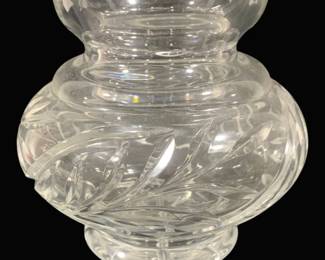 4397 - Crystal Vase - 9.25" Tall