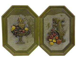 5407 - Pair Avocado Green Mid-Century Wall Decor (Description): 14.5 x 20